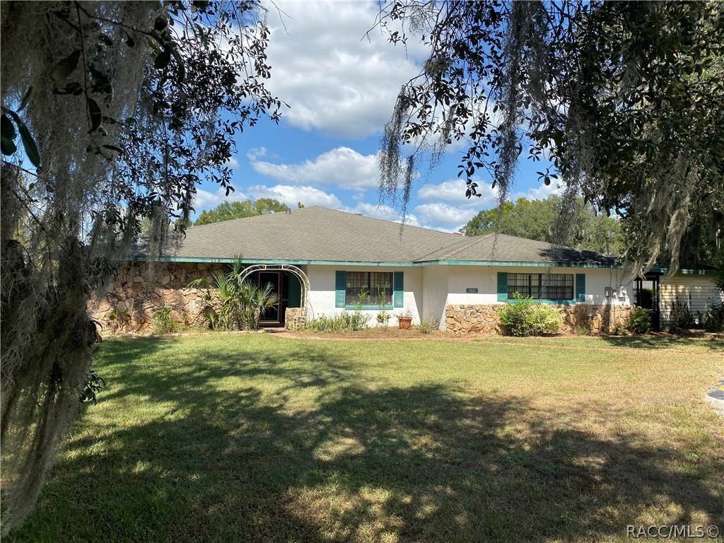 7821 E Gospel Island RD, Inverness, FL 34450