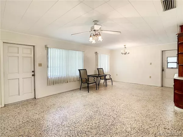 Crystal River, FL 34428,9665 W Orchard ST