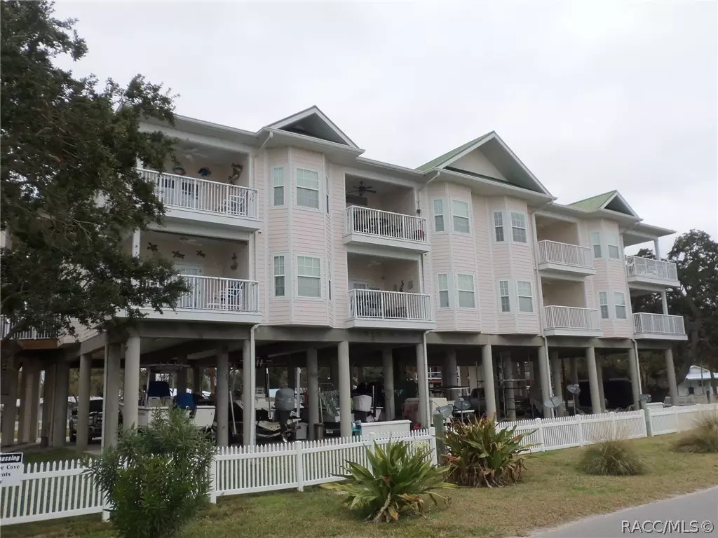 Horseshoe Beach, FL 32648,502 W Main ST #104