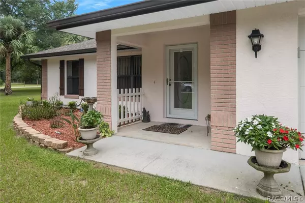 Crystal River, FL 34428,8712 W Sasso LN