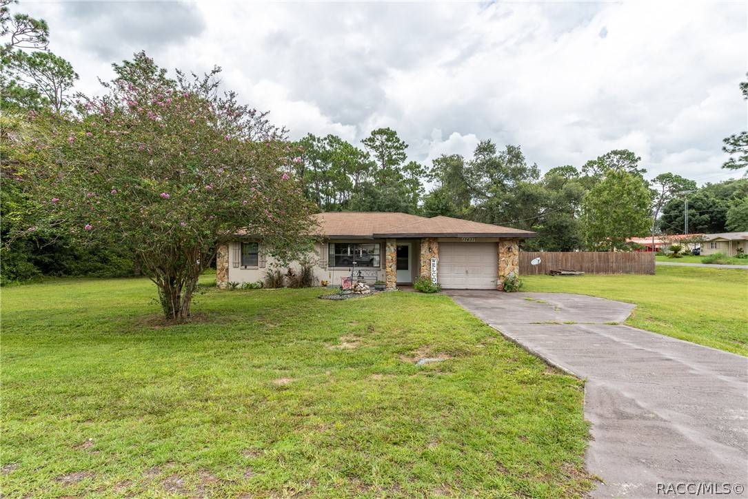 17431 SE 19th PL, Silver Springs, FL 34488
