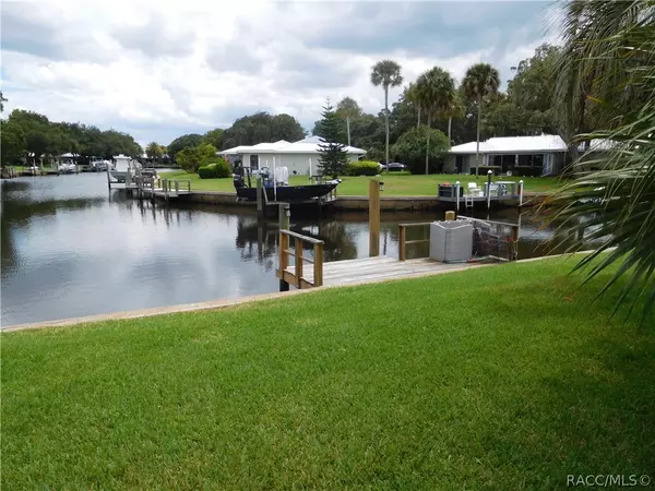 Crystal River, FL 34429,11608 W Kingfisher CT