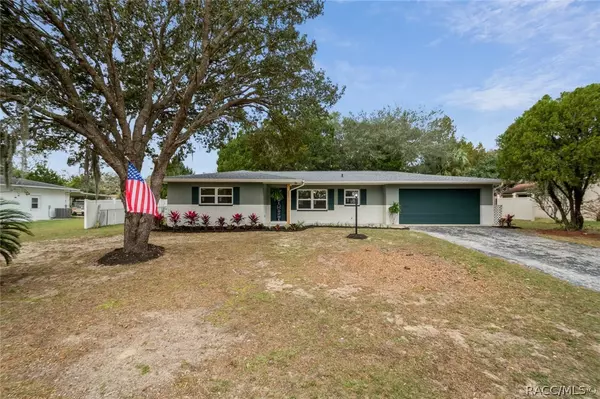 221 South BLVD, Inverness, FL 34452