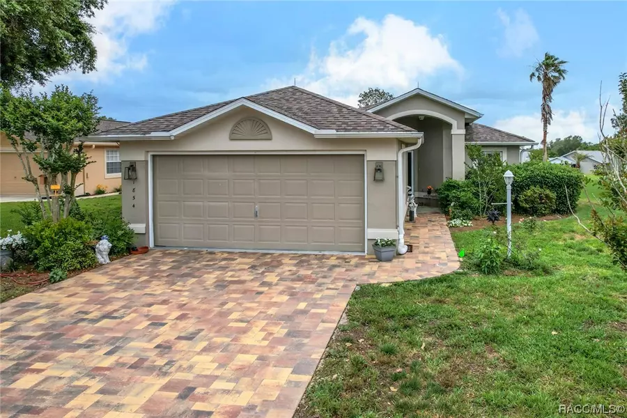 1854 W Shanelle PATH, Lecanto, FL 34461