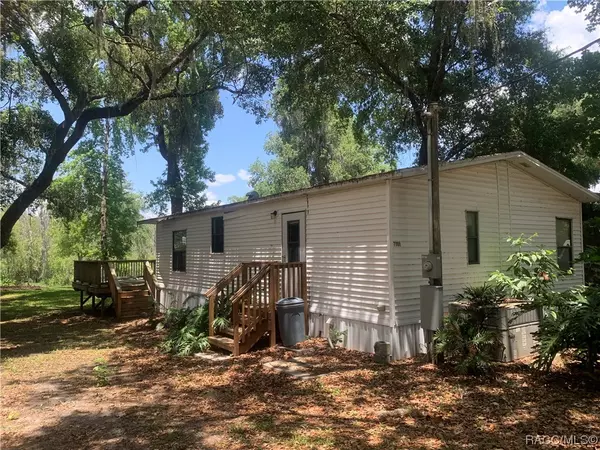 7999 E Gator CT, Inverness, FL 34453