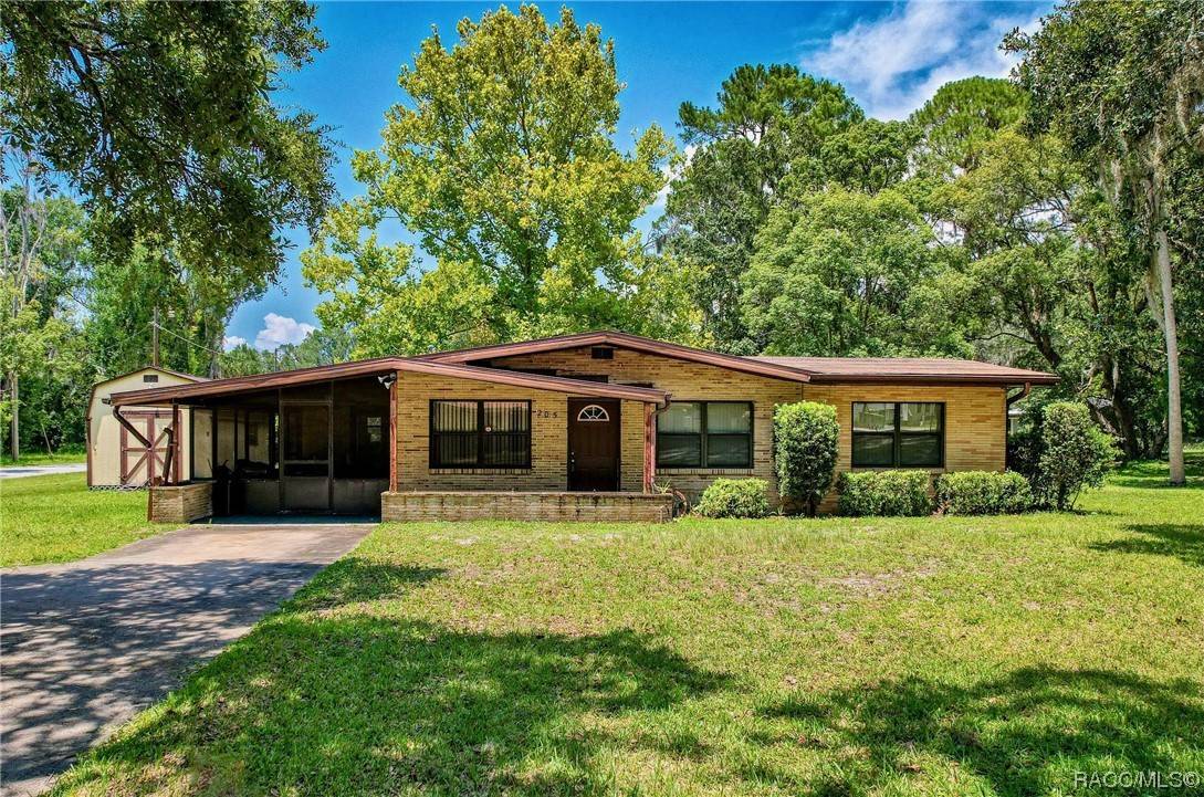 205 NE Crystal ST, Crystal River, FL 34428