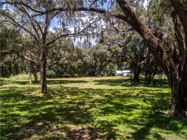 Oklawaha, FL 32179,10951 SE 128 PL