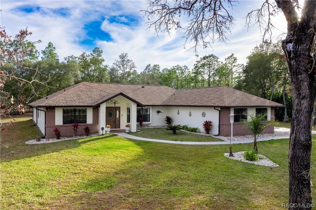 4610 W Mohawk DR, Beverly Hills, FL 34465