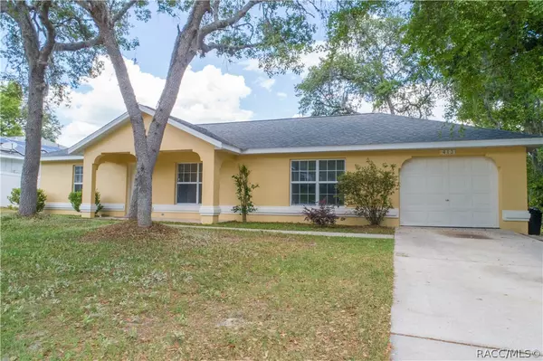 Ocala, FL 34473,413 Marion Oaks CRSE