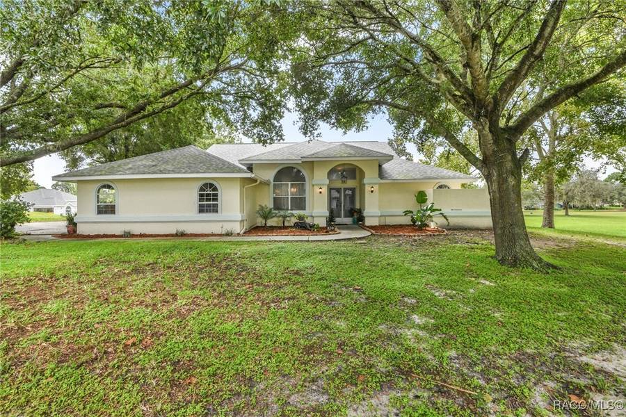 830 E Falconry CT, Hernando, FL 34442