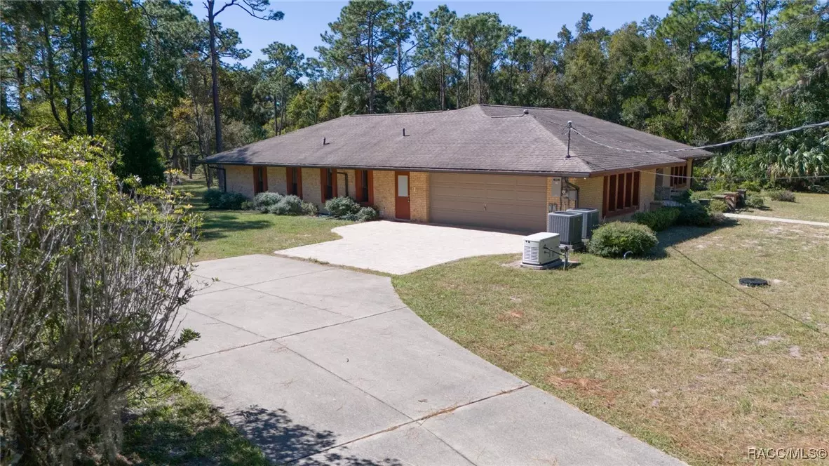 Crystal River, FL 34428,10100 W Deepwoods DR