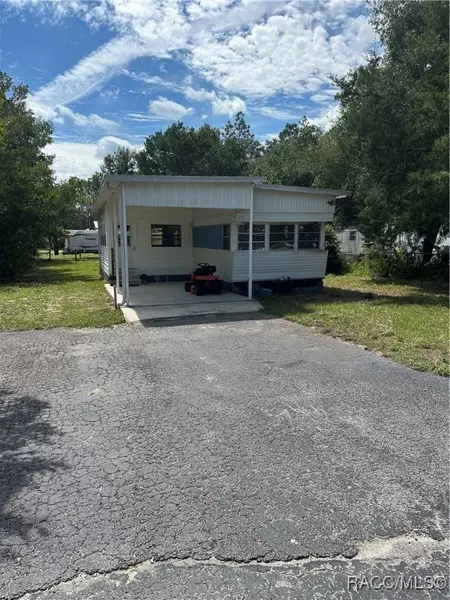 5350 W Bandy LN, Dunnellon, FL 34433