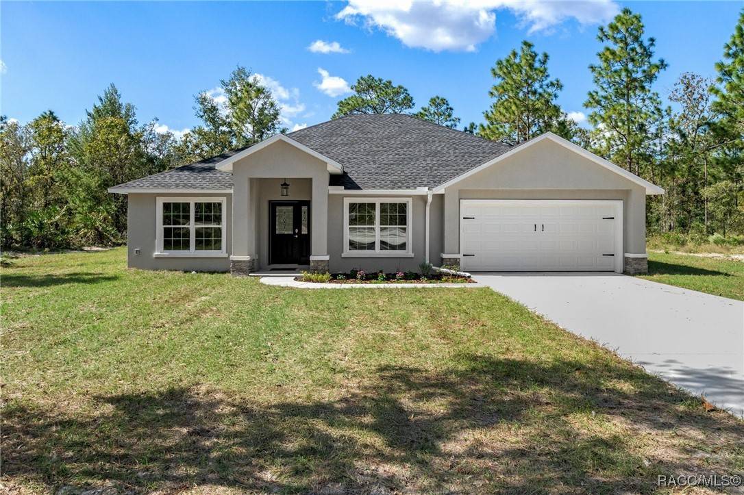 14285 Celeron CT, Weeki Wachee, FL 34614