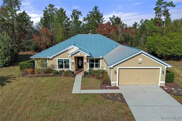 35 Candytuft CT, Homosassa, FL 34446