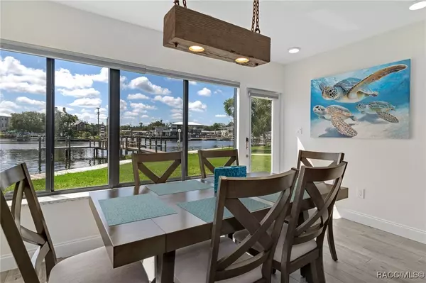 Homosassa, FL 34448,5215 S Swiftwater WAY #3