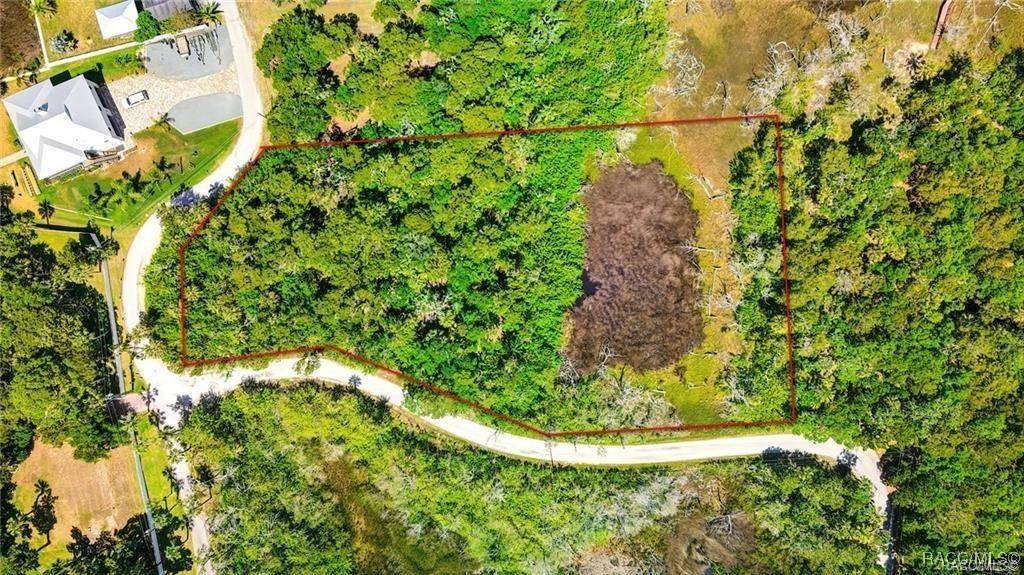 2550 S Diecidue DR, Crystal River, FL 34429