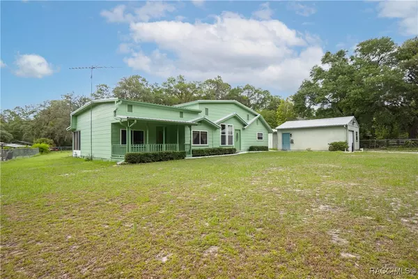 Ocklawaha, FL 32179,19343 SE 91st LN