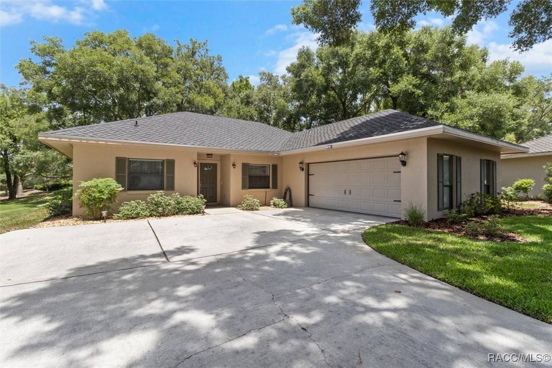 3195 N Prairie Dunes PT, Lecanto, FL 34461