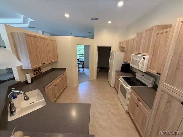 Homosassa, FL 34446,15 Gourds CT W