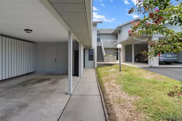Hernando, FL 34442,690 E Gilchrist CT