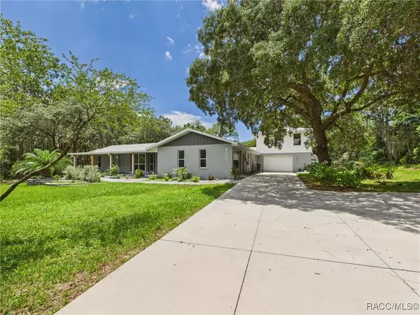 1020 N Ottawa AVE, Lecanto, FL 34461
