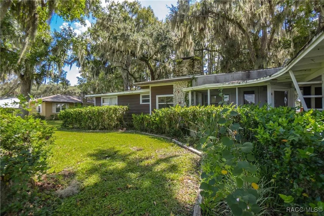 Floral City, FL 34436,9050 E Devilsneck RD