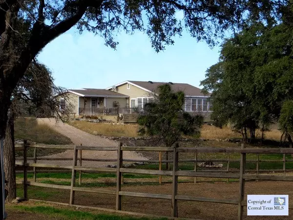 900 Alpine TRL, San Marcos, TX 78666