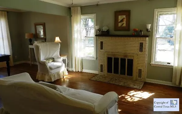 San Marcos, TX 78666,208 Harvard ST