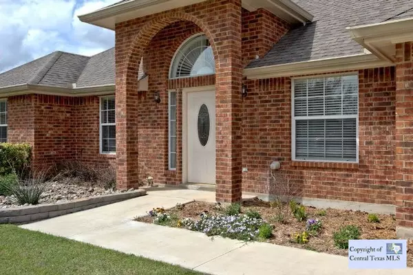 Mcqueeney, TX 78123,105 Purple Martin CT