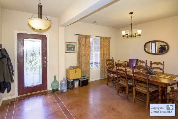 Spring Branch, TX 78070,353 Warbler DR