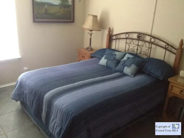 Canyon Lake, TX 78133,2004 Lakeland DR #A-8