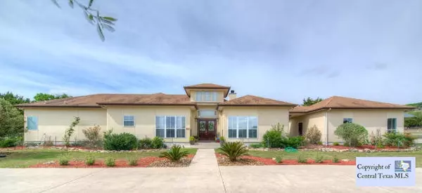 819 Flightline DR, Spring Branch, TX 78070