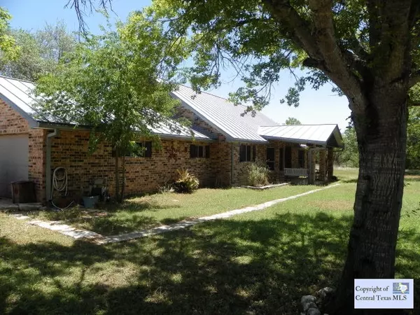 11161 Fm 775, La Vernia, TX 78121