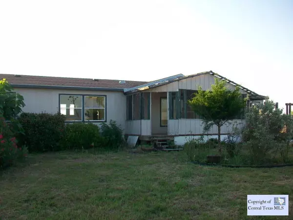 303 Golden CV, Kyle, TX 78640