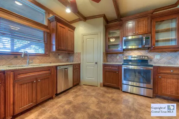 Canyon Lake, TX 78133,772 Riviera DR