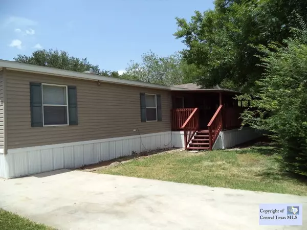 322 S Pecan DR, Mcqueeney, TX 78123