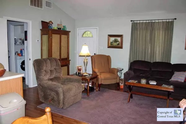 Lockhart, TX 78644,659 Fox LN