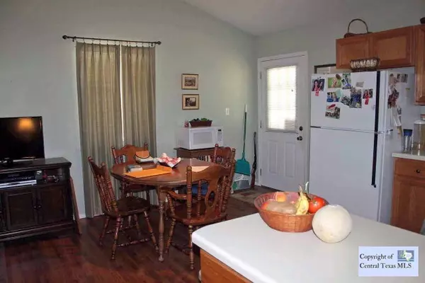 Lockhart, TX 78644,659 Fox LN