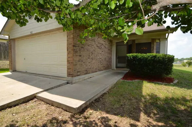 752 Faircrest DR, Buda, TX 78610