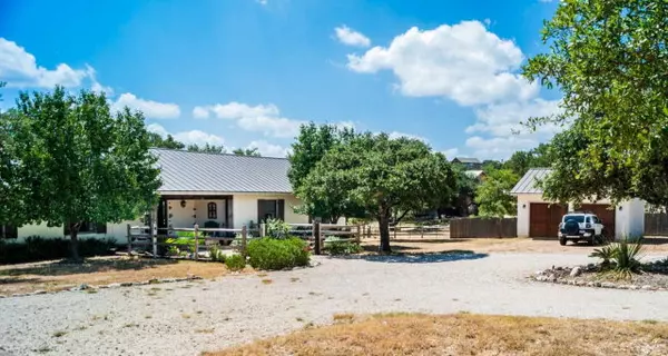 1175 Marine CIR, Canyon Lake, TX 78133