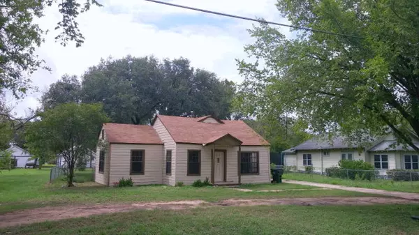 585 San Marcos Highway, Luling, TX 78648