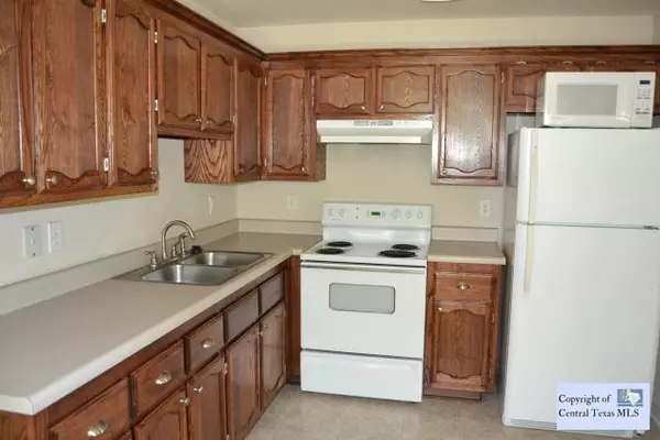 Mcqueeney, TX 78123,2594 Terminal Loop RD