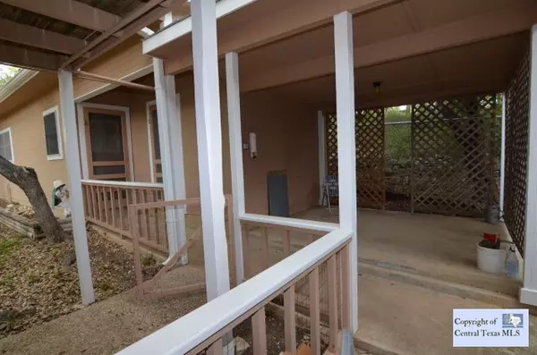 Canyon Lake, TX 78133,105 Canyon DR