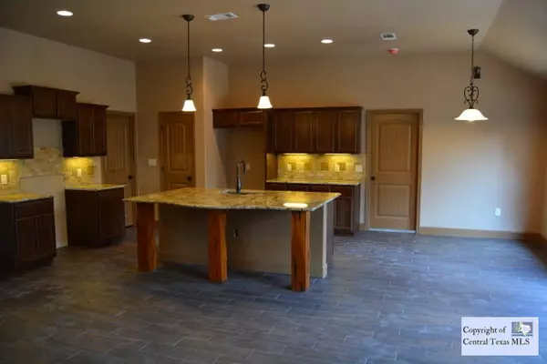 Canyon Lake, TX 78133,654 Monarch