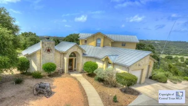 490 Muse DR, Spring Branch, TX 78070