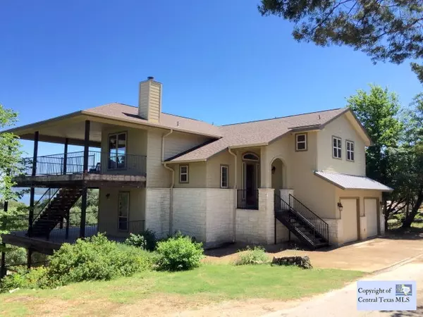 670 Cindy DR, Canyon Lake, TX 78133