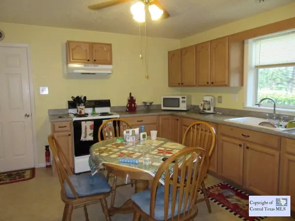 Luling, TX 78648,547 W Austin ST #1