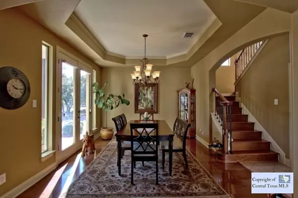 Spring Branch, TX 78070,310 Gray Hawk