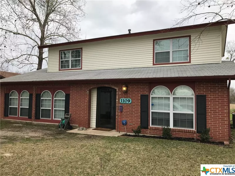 1109 Monte Vista DR, Lockhart, TX 78644