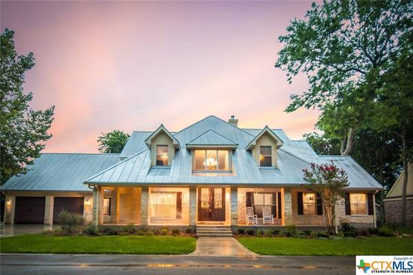 519 Vista Del Rio,  New Braunfels,  TX 78130